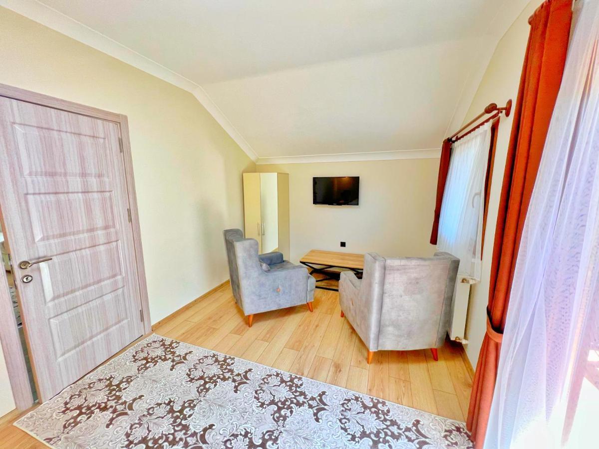 Raha Villa Bungalow อูซุนกอล ภายนอก รูปภาพ