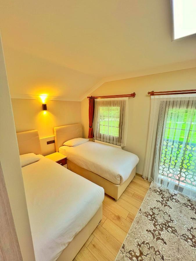 Raha Villa Bungalow อูซุนกอล ภายนอก รูปภาพ