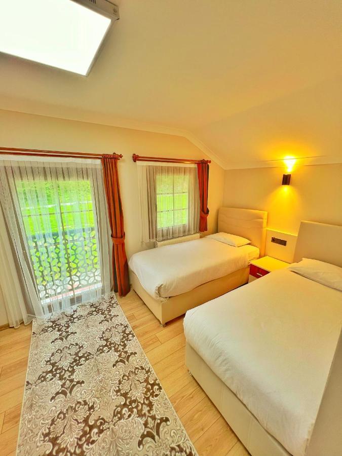 Raha Villa Bungalow อูซุนกอล ภายนอก รูปภาพ